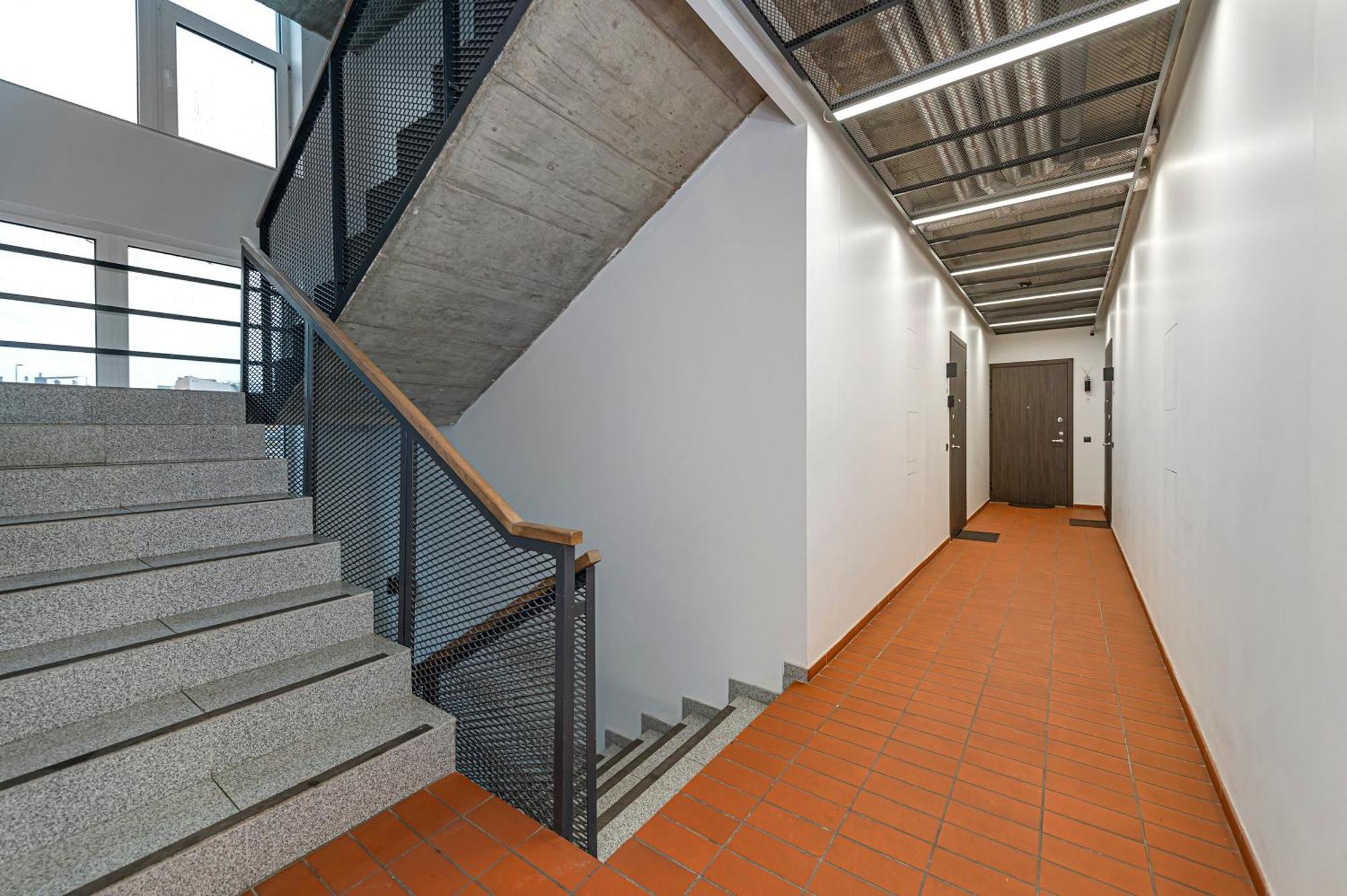 Brand New Studio In Old Town By Hostlovers Kaunas Eksteriør billede