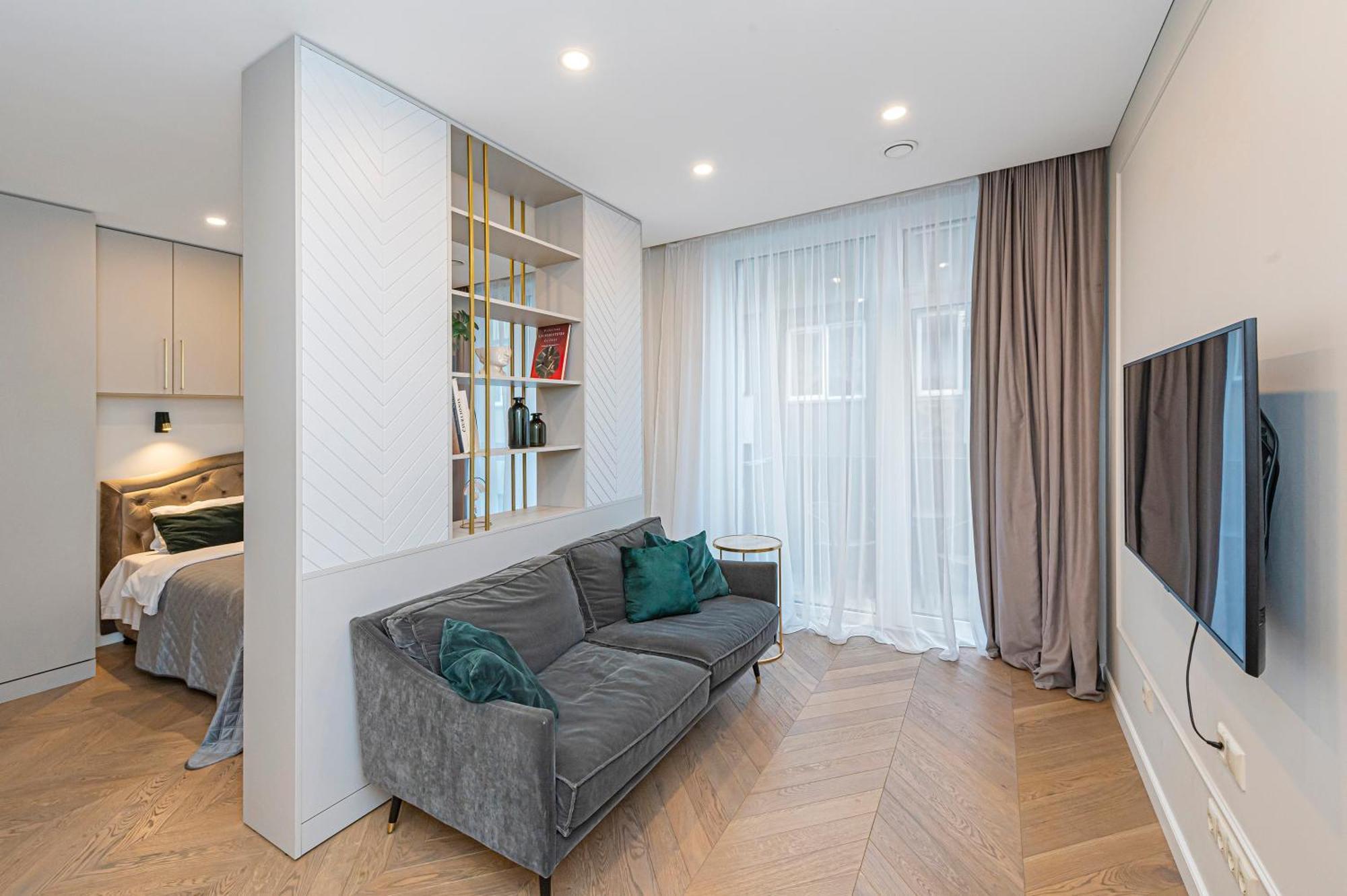 Brand New Studio In Old Town By Hostlovers Kaunas Eksteriør billede